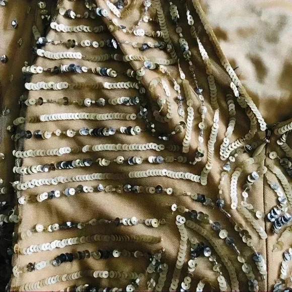 Aidan Mattox Sequin Long Sleeve Party Dress Sz 6 - Picture 10 of 11